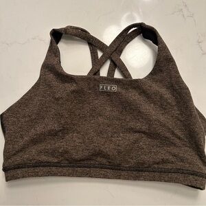Fleo Isla sports bra in toffee